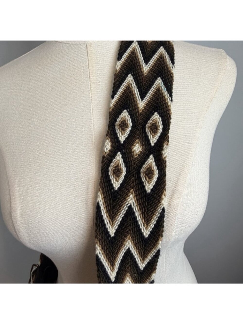 Handmade Wayuu Mochila Crochet Crossbody Bag Geometric Tribal Brown Neutral - Picture 3 of 13